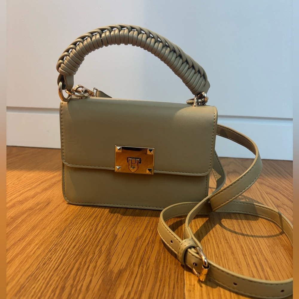 Chic Tan Crossbody Mini Bag with Braided Handle